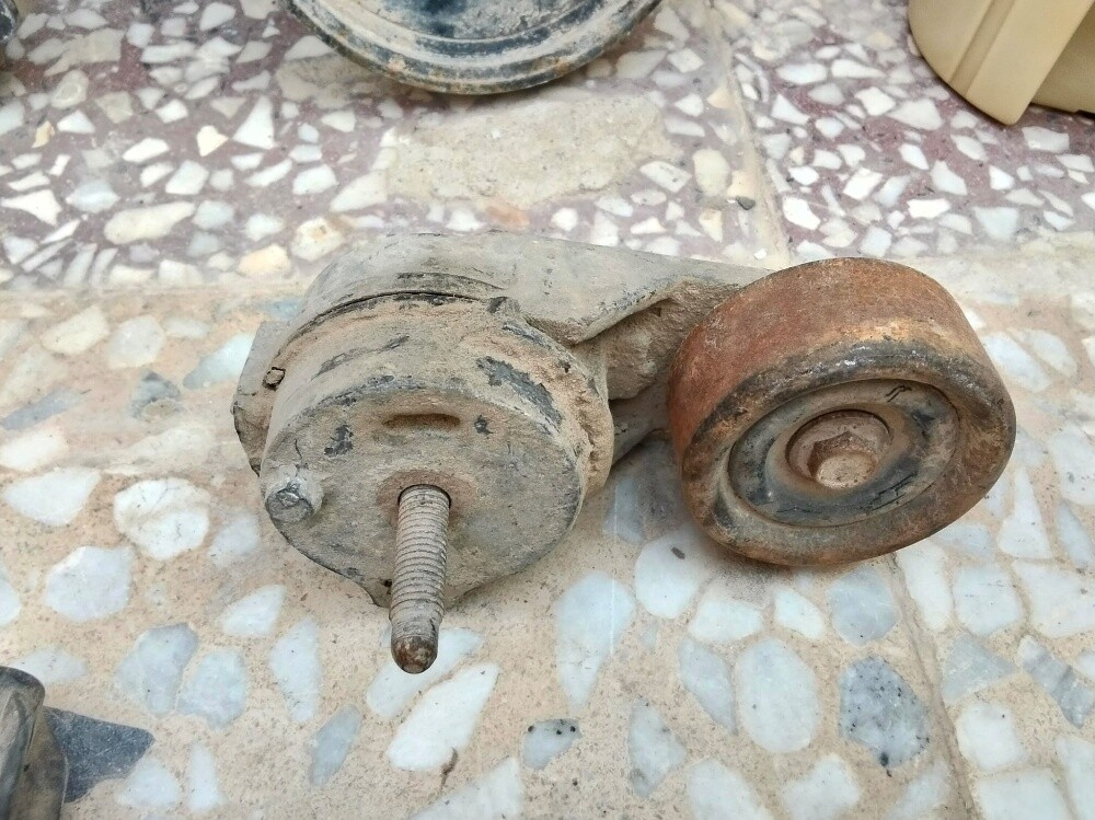 Envoy trailblazer spare parts - 4