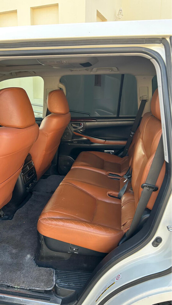 Lexus lx2011 - 3