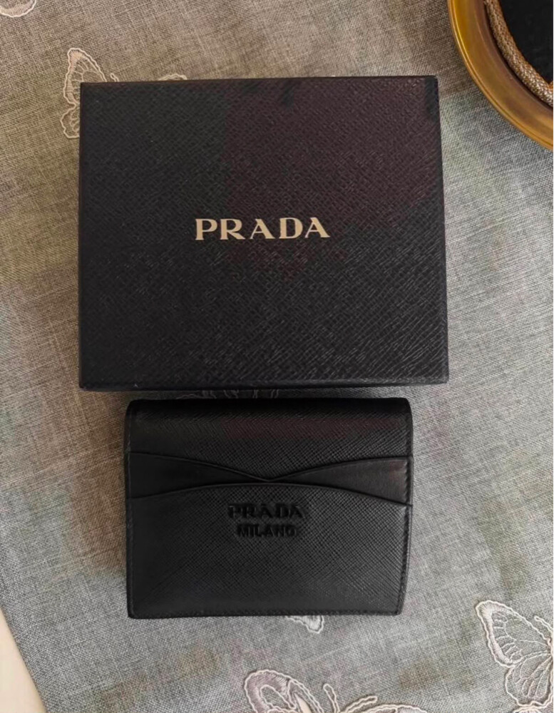 Prada Wallet - 2