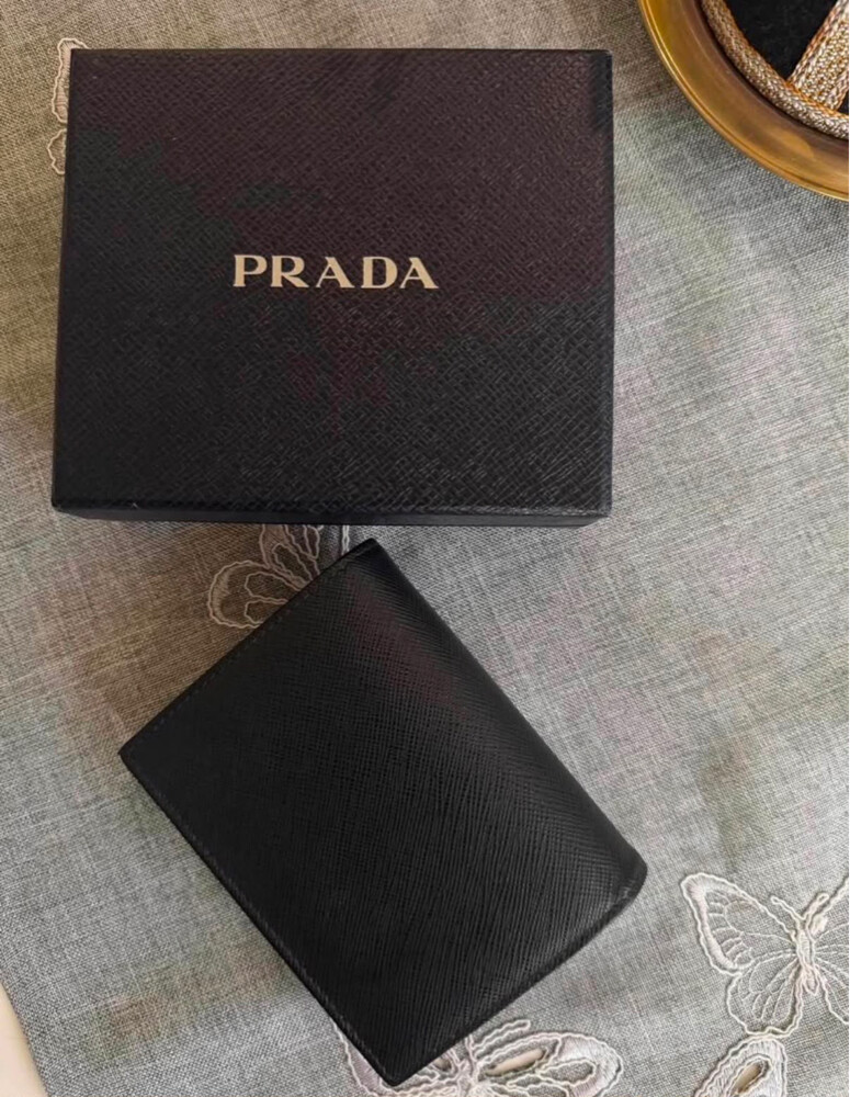 Prada Wallet - 3