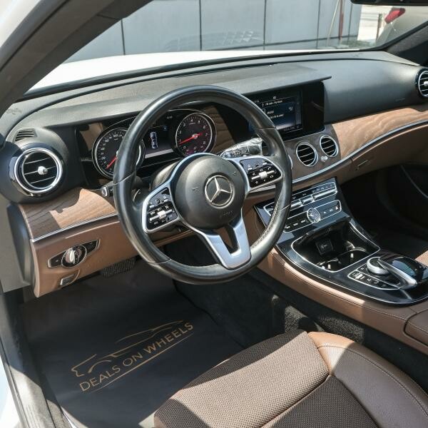 Mercedes E 200 2020 - 8