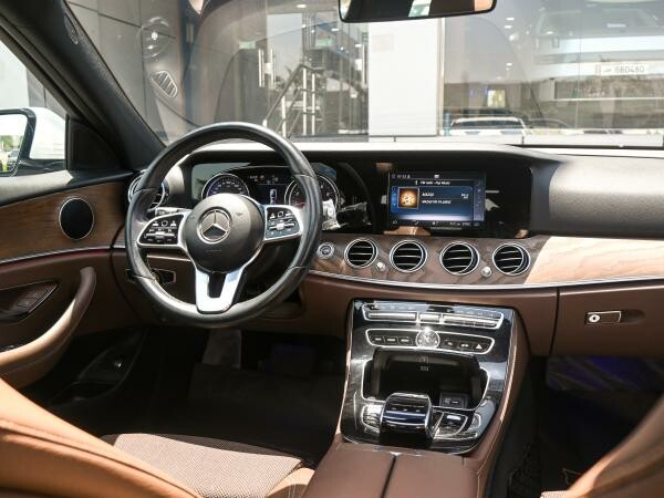 Mercedes E 200 2020 - 5