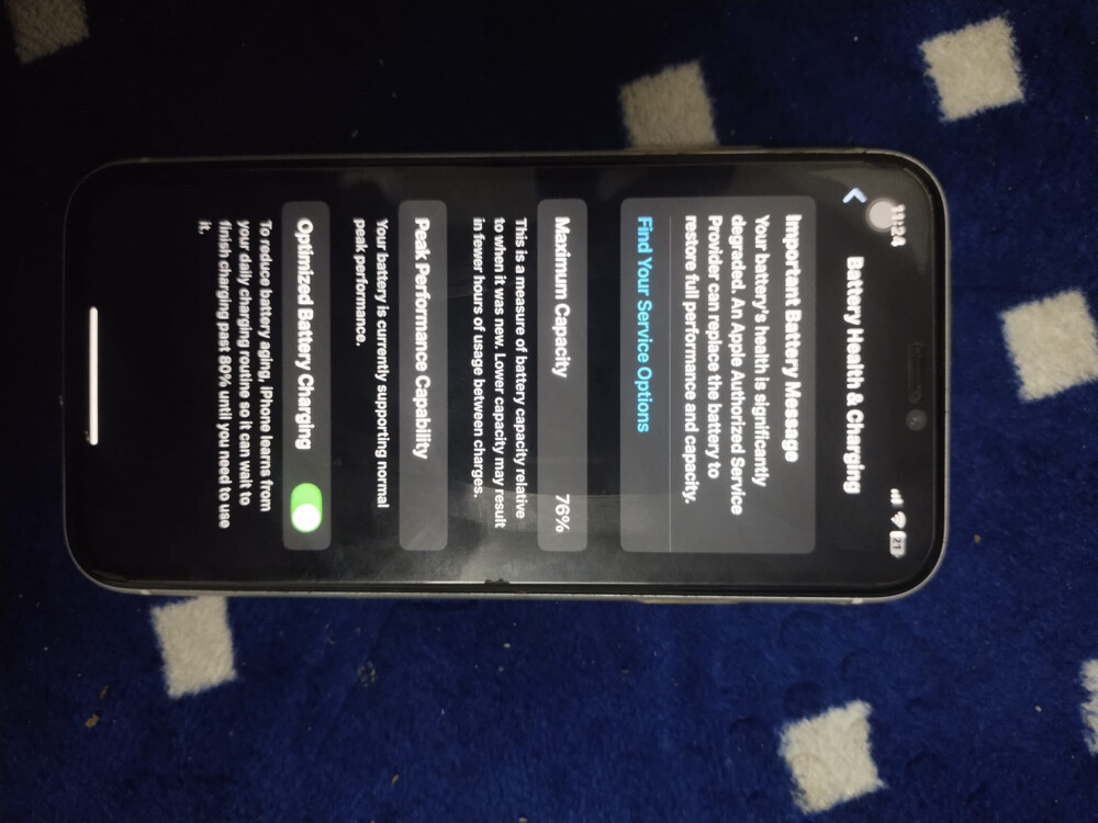 iphone xr - 3