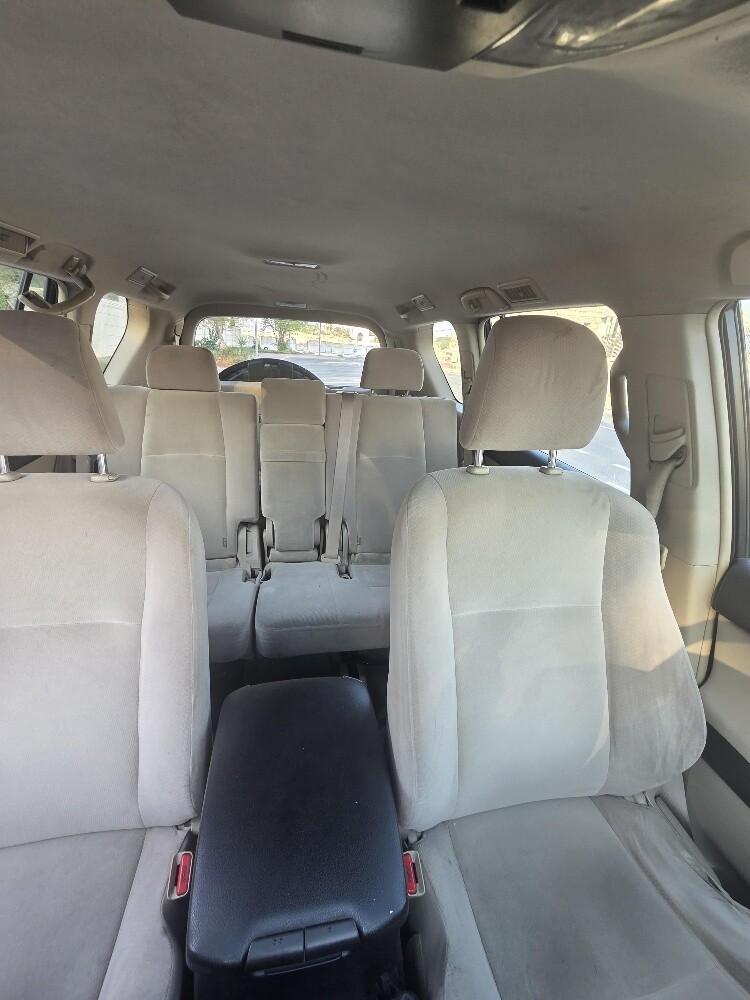 Toyota Prado 2011, 6 cylinder CLEAN - 3