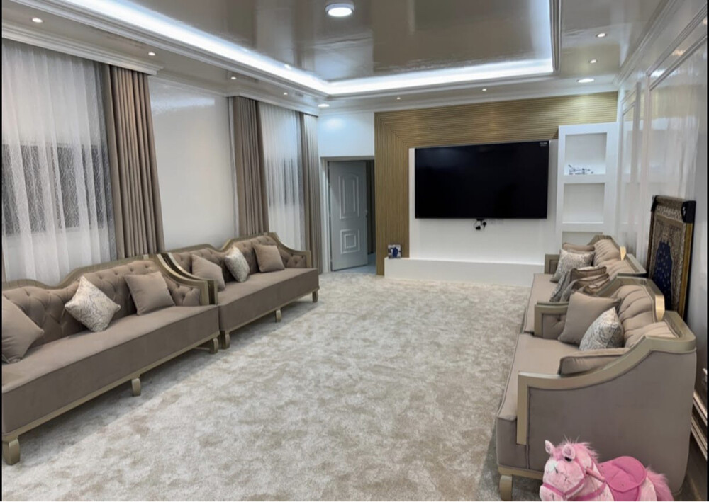 Professional sofa repair upholstery - 11