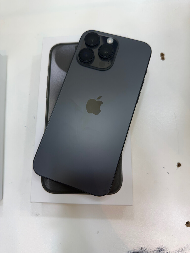 Iphone 15 Pro Max - 3