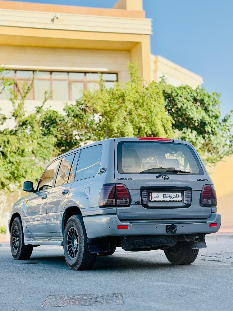 PREMIUM LEXUS LX470 (2006) FOR SALE - 2