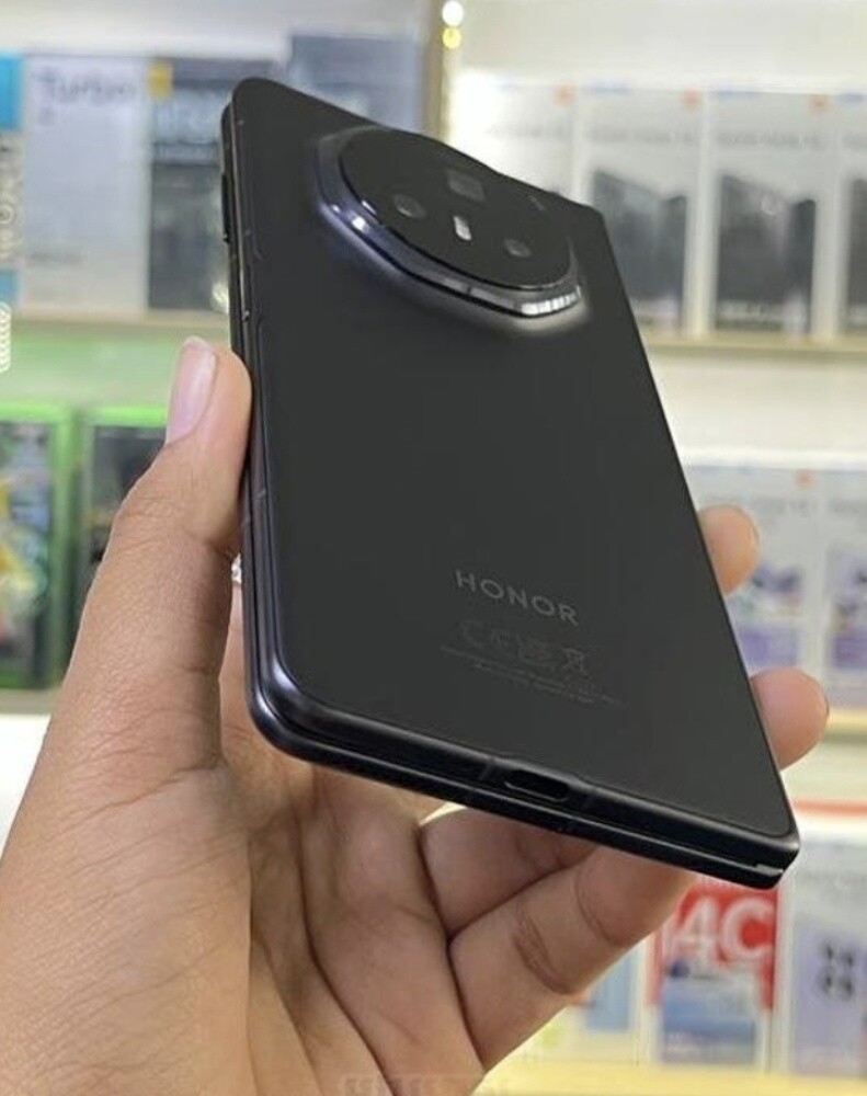 HONOR MAGIC V3 - 3