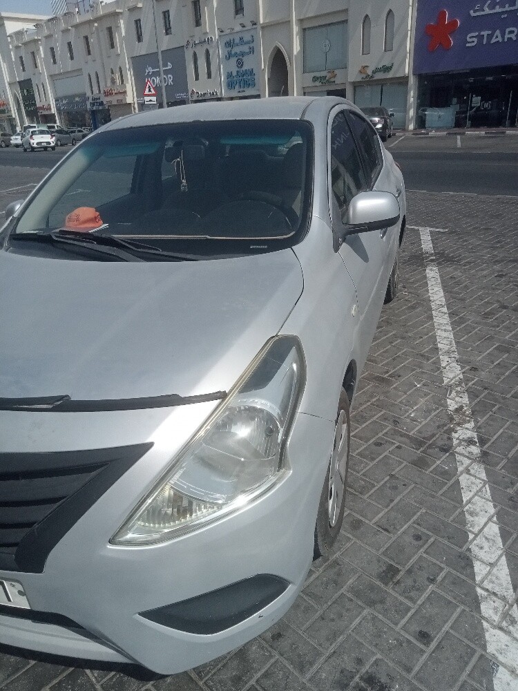 Nissan sunny 2016 - 3
