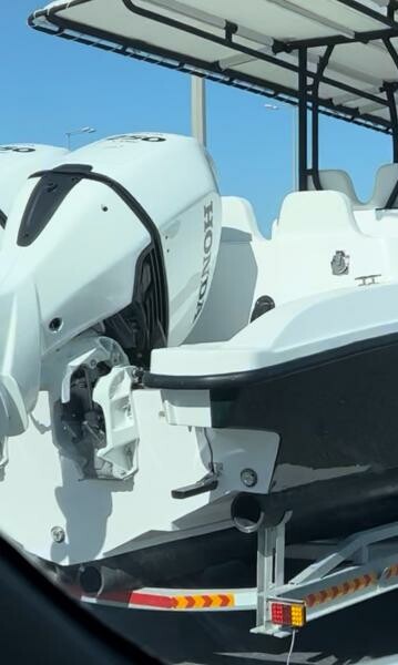 Bellambar 33 ft Excellent Condition - 6