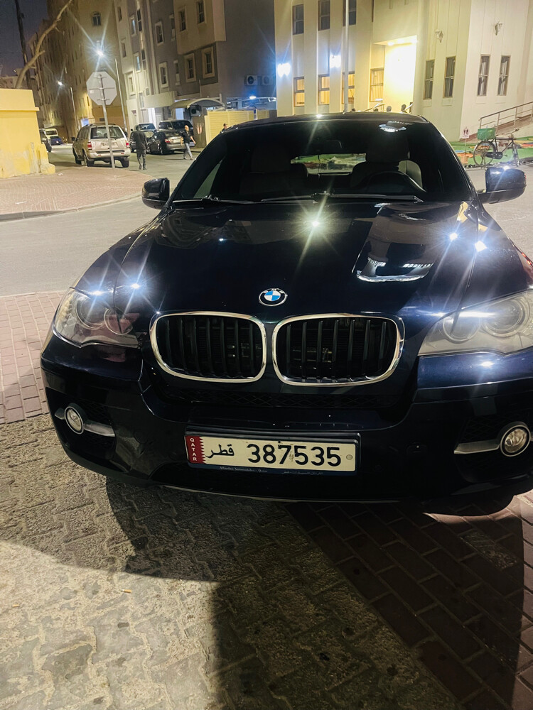 BMW - 8