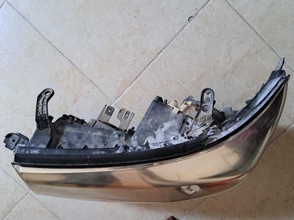 landcruiser headlight - 4