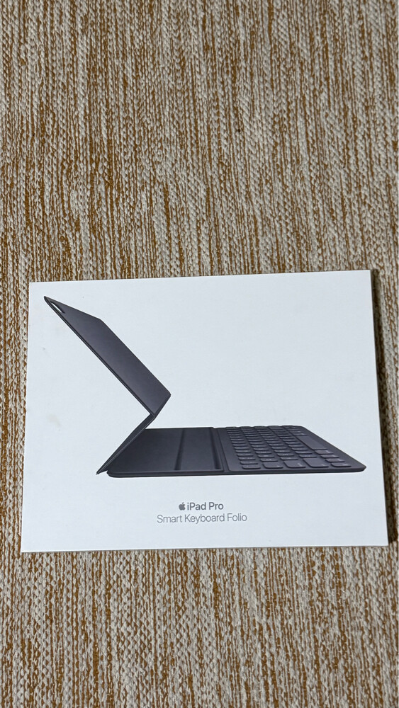 IPad Magic Folio Keyboard for 12.9” - 1