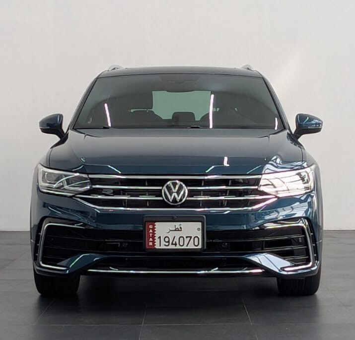 2023 Tiguan R.Line-Under Warranty - 3