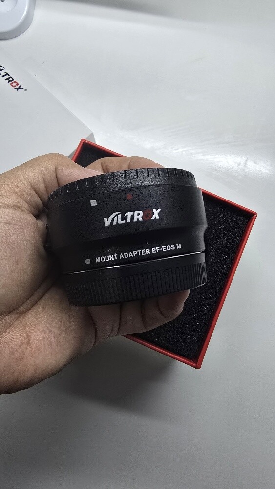 Viltrox EF-EOS M Mount Adapter - 2