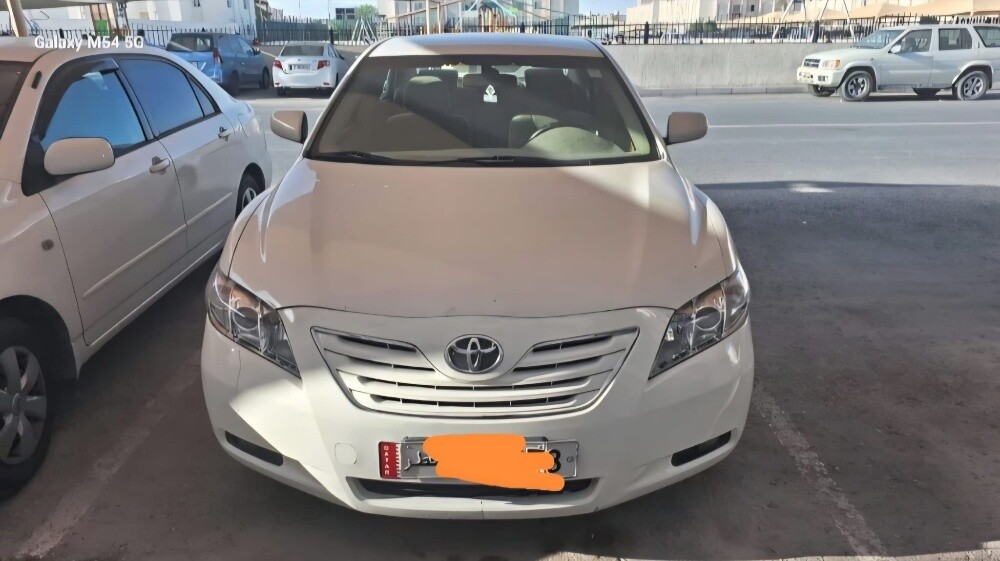 Toyota Camry in Excellent Condition - 1