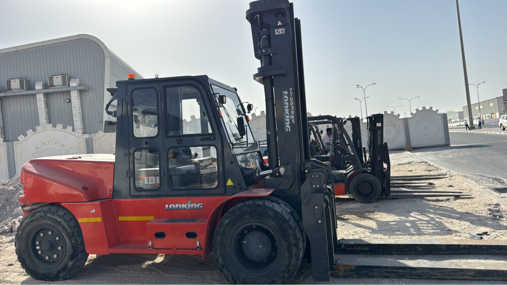 forklift 10 ton - 1