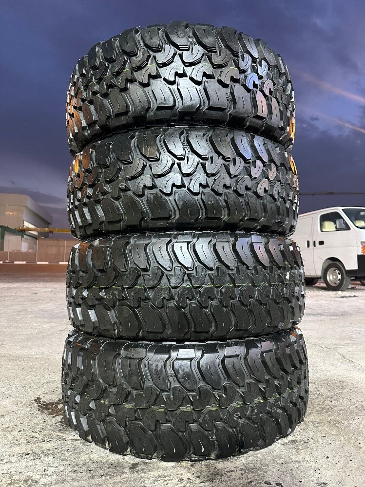 37x13. 50.R20 - 10