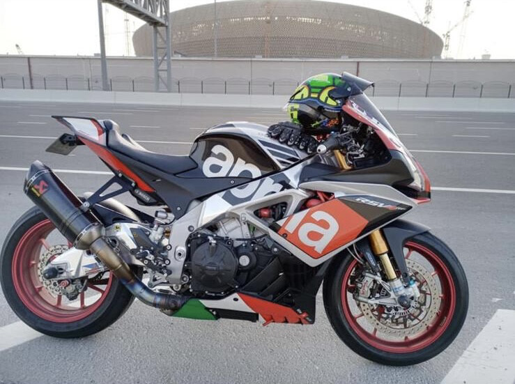 Aprillia RSV4 RFLE - 1