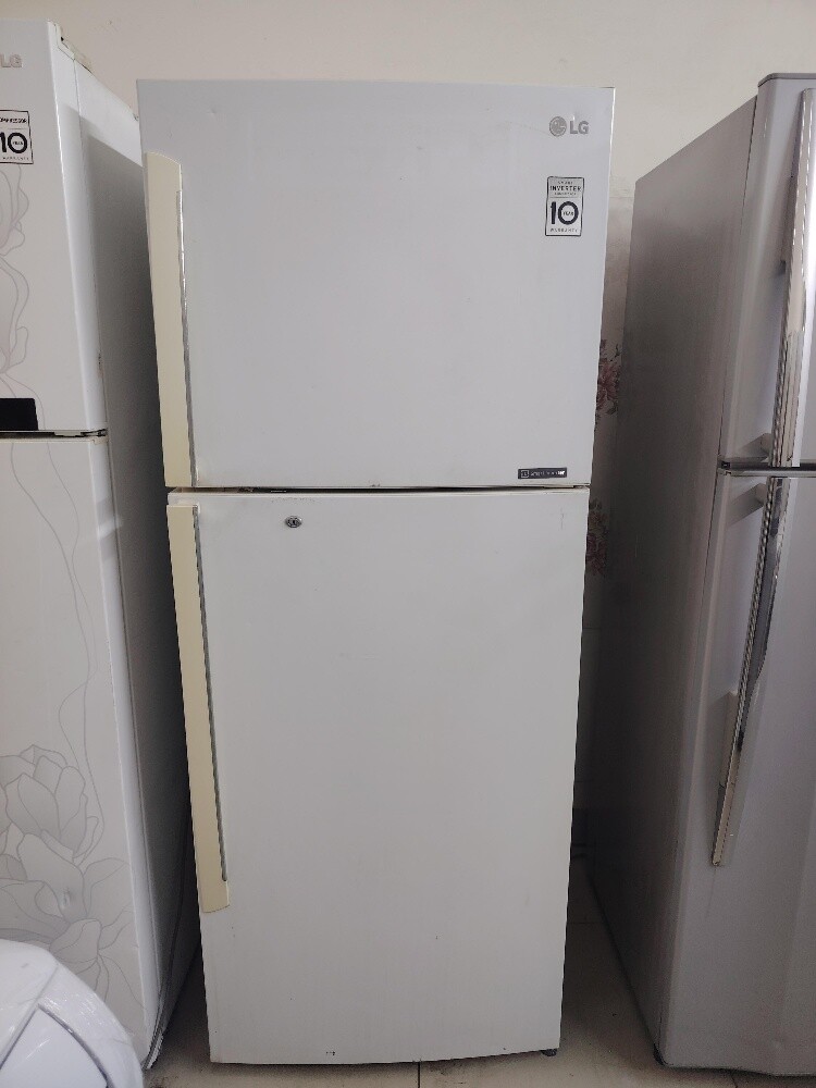 Lg refrigerator - 1