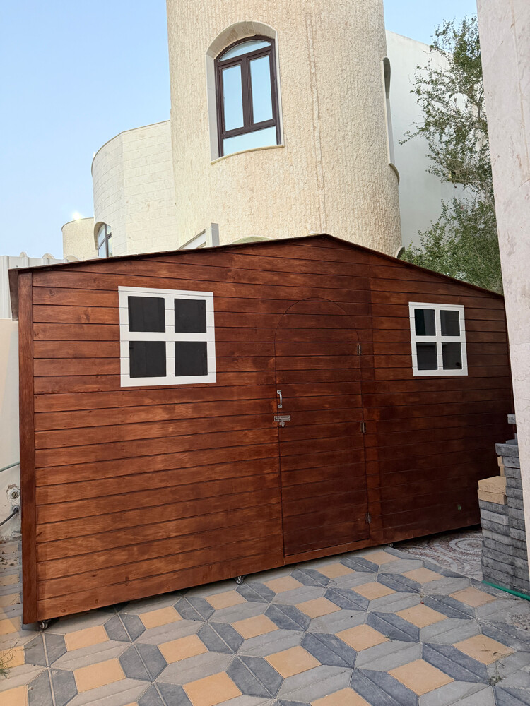 New big Dog house  - 2