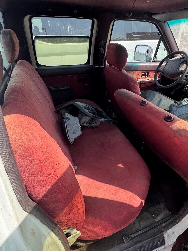 Nissan Pickup Double cabin 2008 - 3