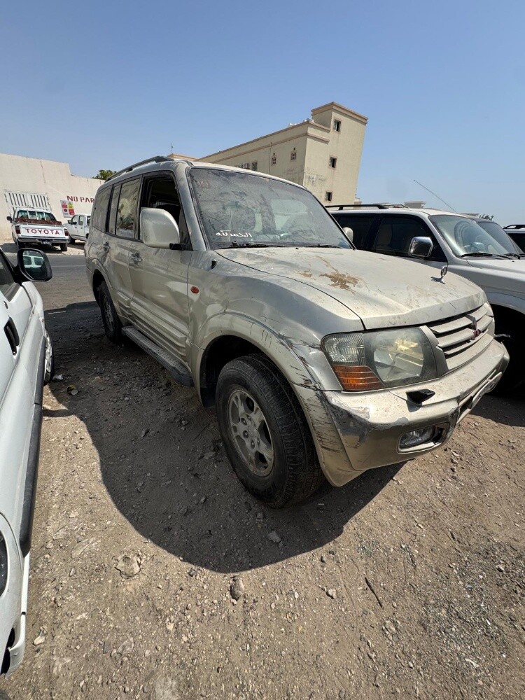 Mitsubishi Pajero 2002 - 6