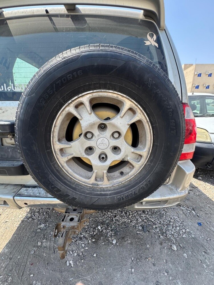 Mitsubishi Pajero 2002 - 15