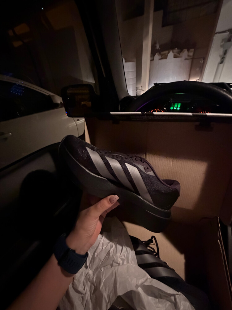 shoes adidas  - 1