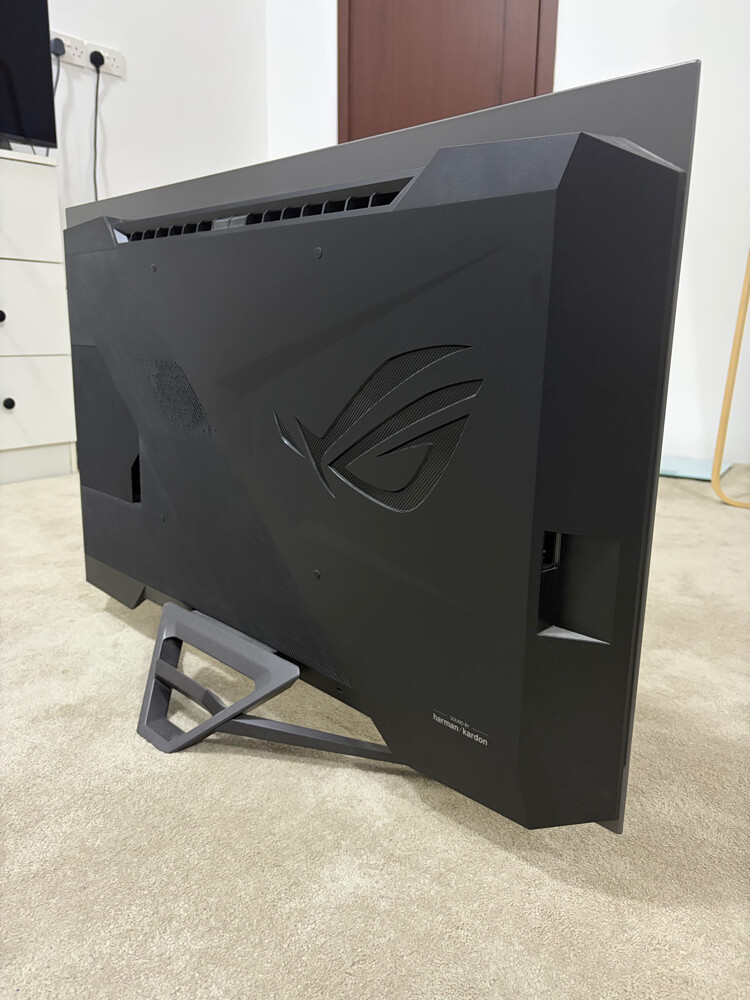 ASUS game monitor 4K OLED - 12