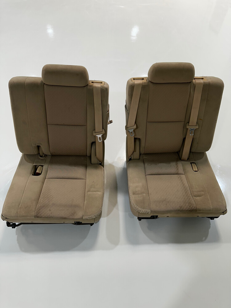 gmc seats - 1