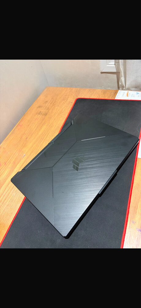 AZUS Laptop - 5