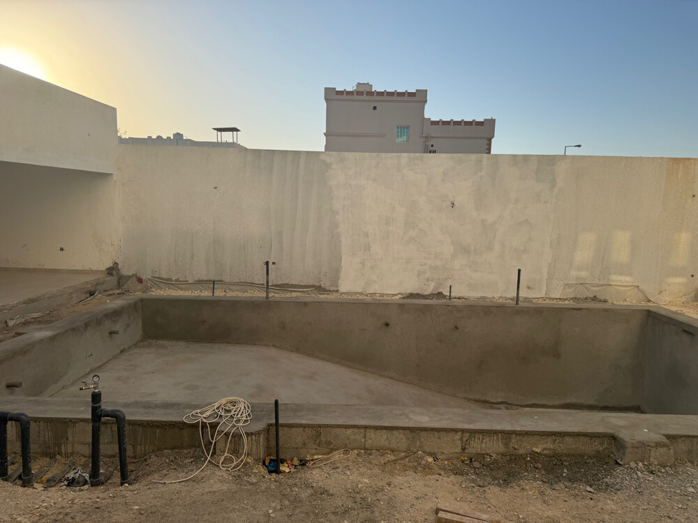 للبيع فيلا كبيرة بالذخيرة 840م - 2