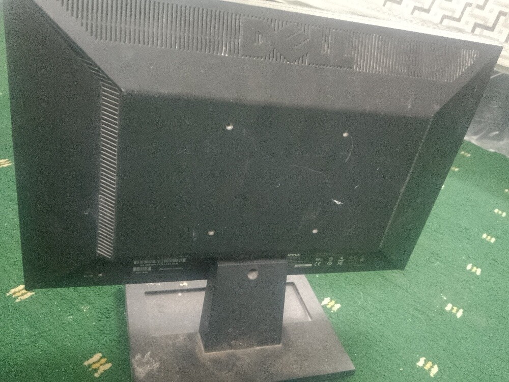 It just needs cleaning - 6