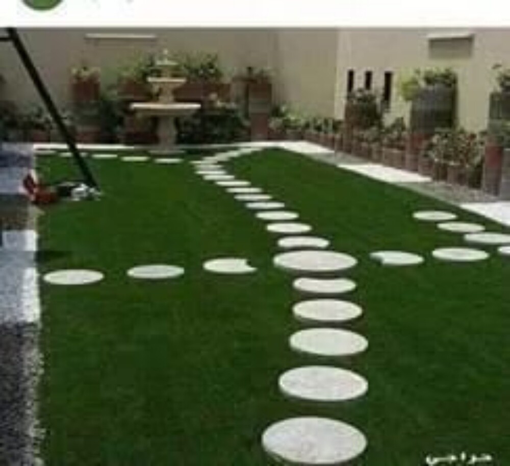 يوجد مزارع ومنسق حدائق - 1