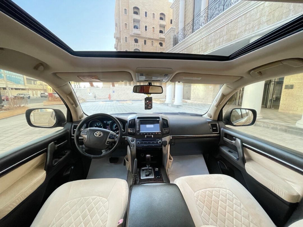 Toyota Land Cruiser VXR 2009    - 3