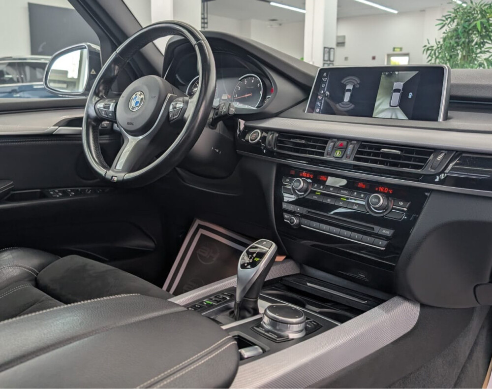 2017 BMW X5 40i - 7