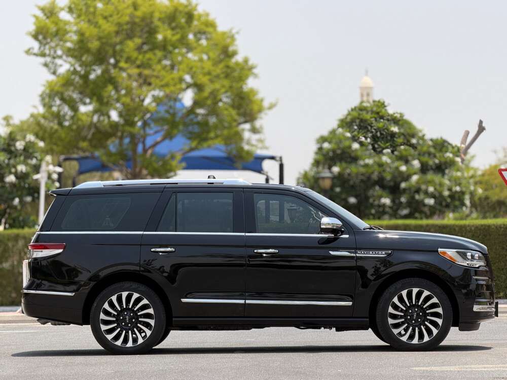 Lincoln Navigator - 9