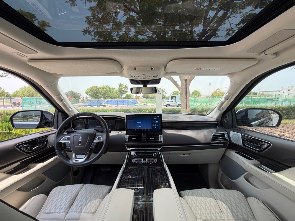 Lincoln Navigator - 13