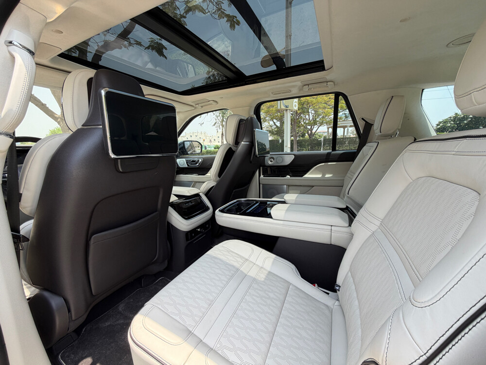 Lincoln Navigator - 15