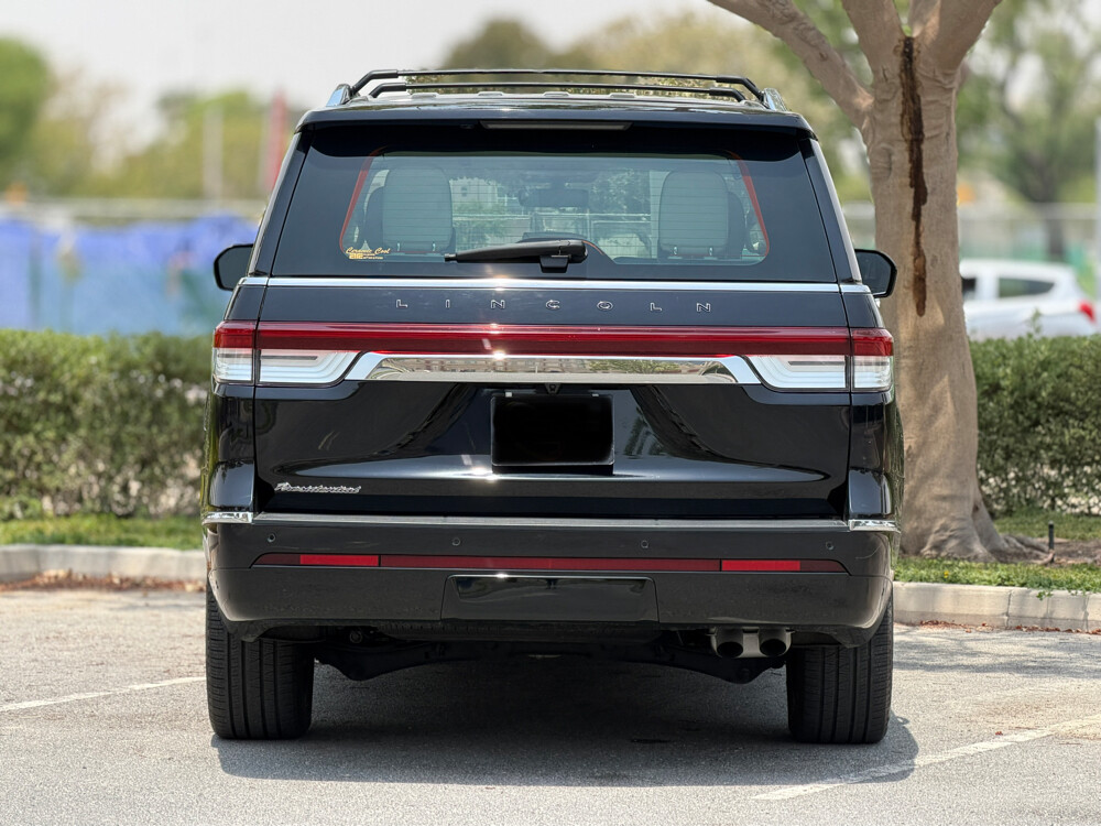 Lincoln Navigator - 5