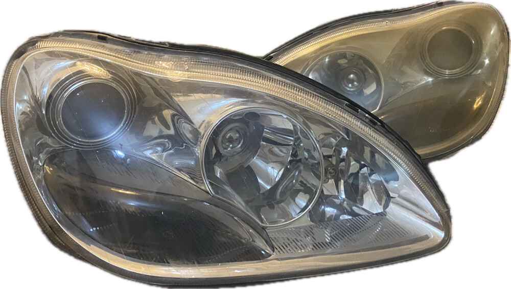 Mercedes s 2004 headlights  - 1