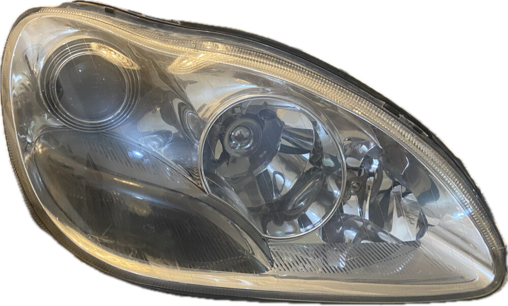 Mercedes s 2004 headlights  - 4