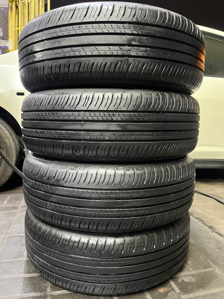 215-60-17,,,,,Dunlop brand - 7