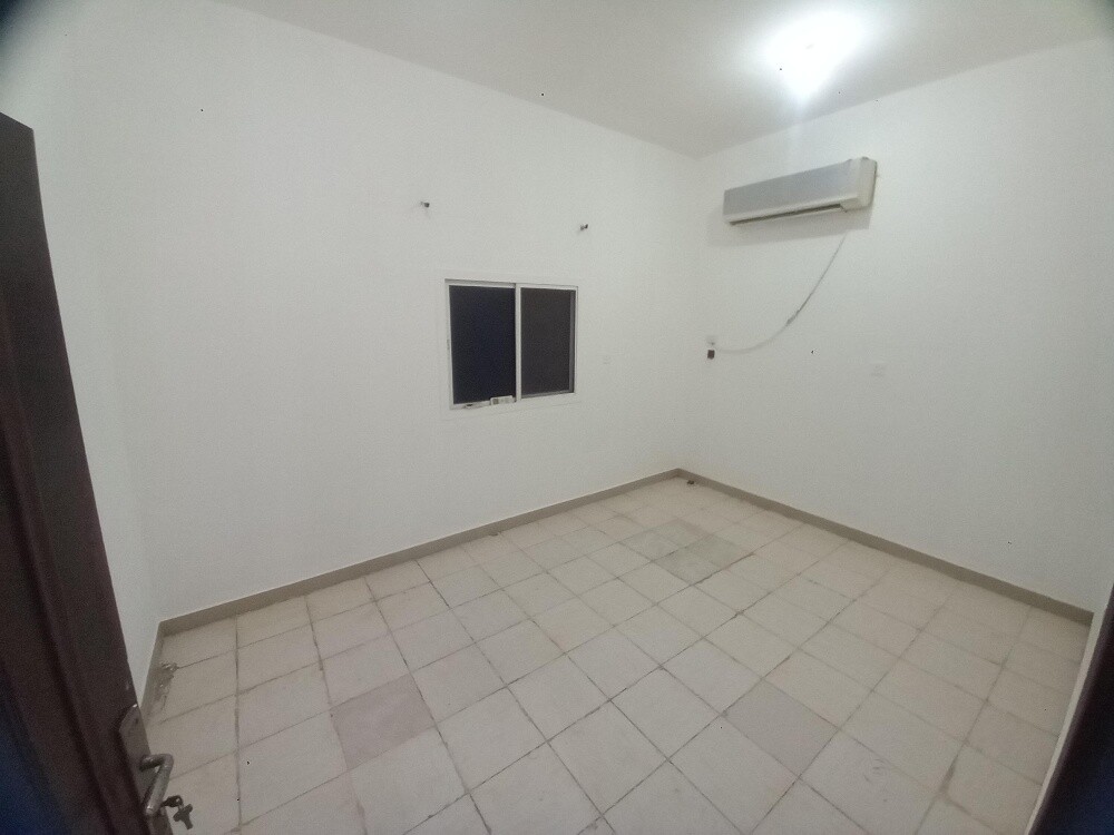2BHk @ Grafa. family - 4