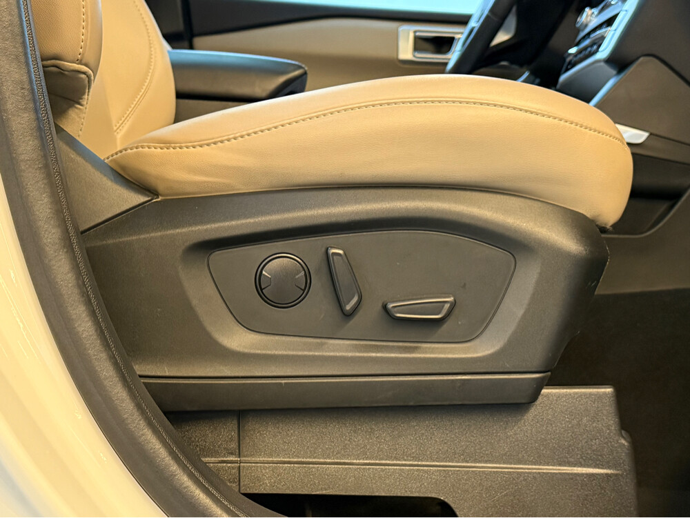 Ford Explorer 2022 - 14