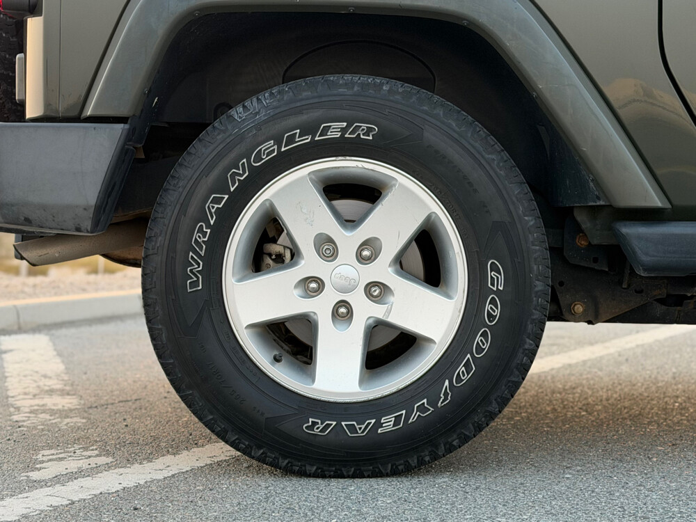 Jeep Wrangler  - 15