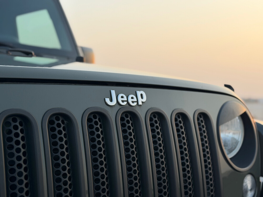 Jeep Wrangler  - 8