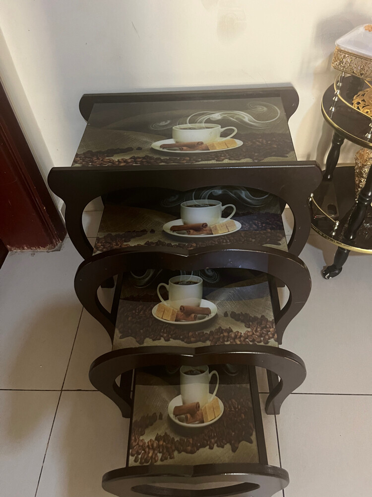 طاولة  - 4