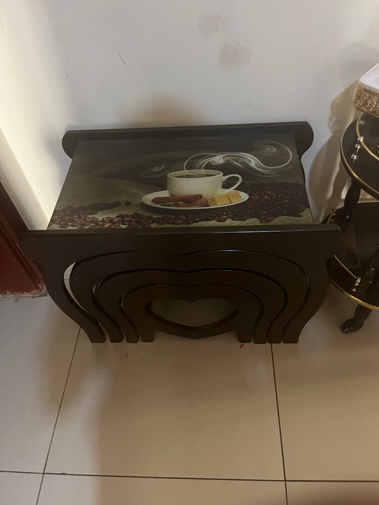 طاولة  - 2